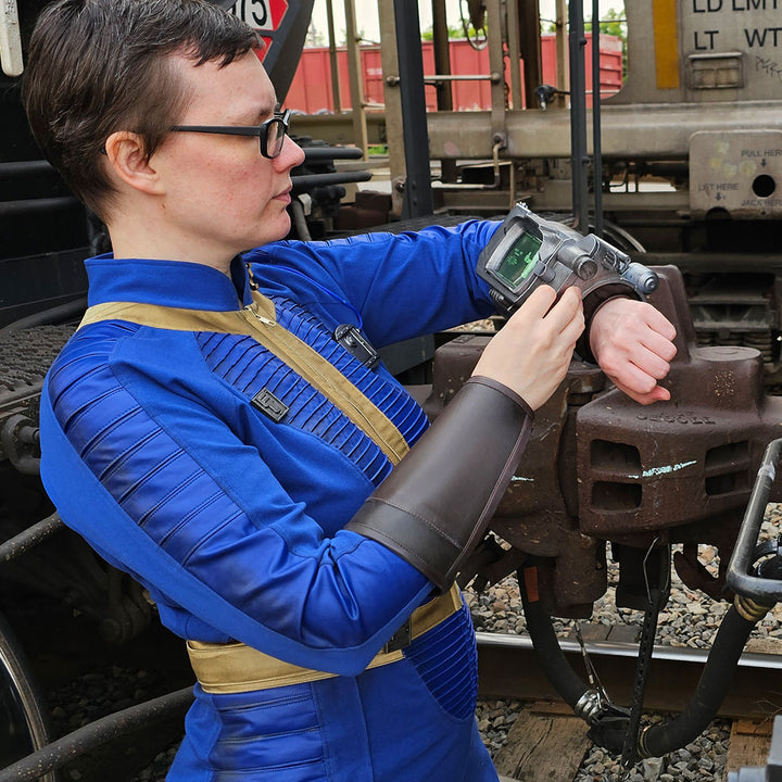 BUNDLE VAULT DWELLER