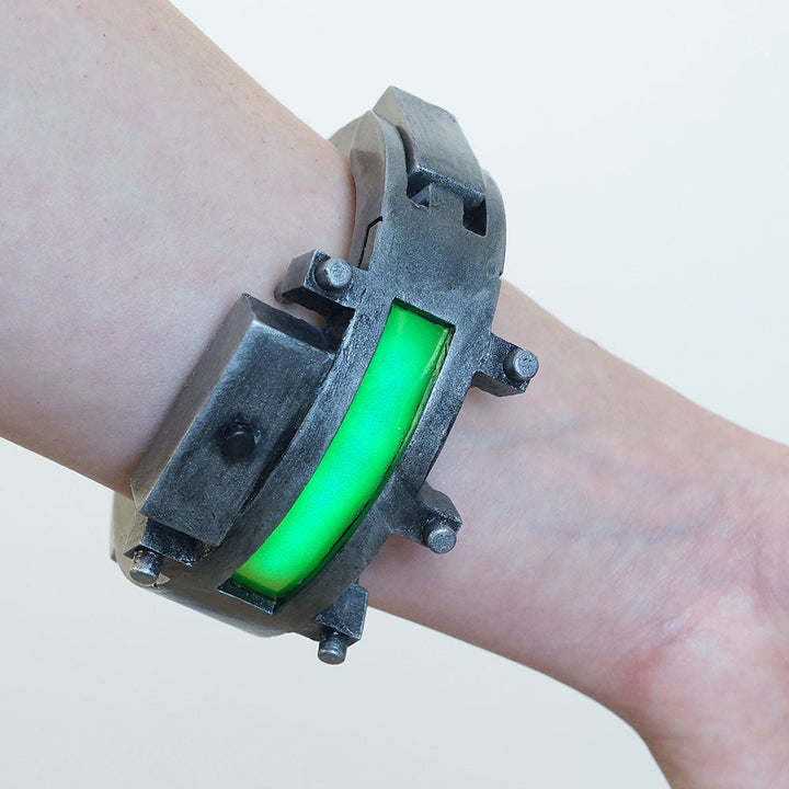 fichier 3D du bracelet de Resident Evil Revelations 2, by juliechantal