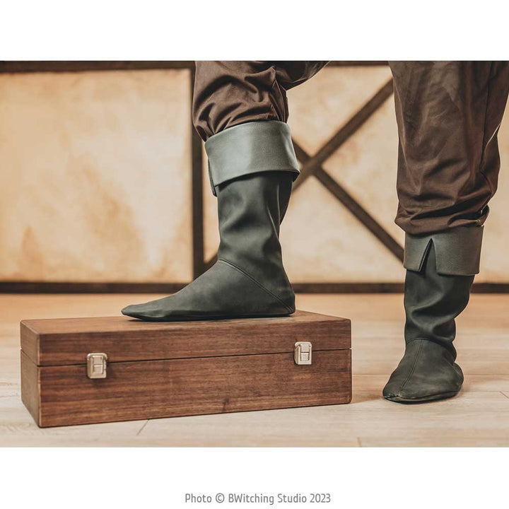 Patron des bottes de barde, by juliechantal