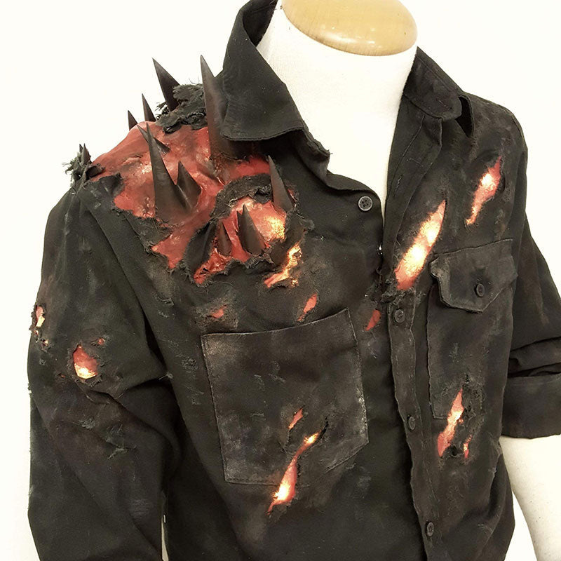 Comment vieillir son costume : guide de patine pour le cosplay et le GN